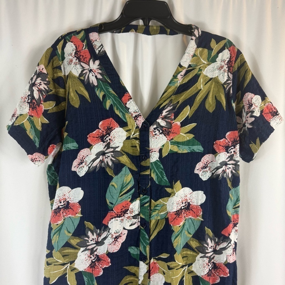 Hayden Floral Button-Down Dress size:M - Picture 3 of 17